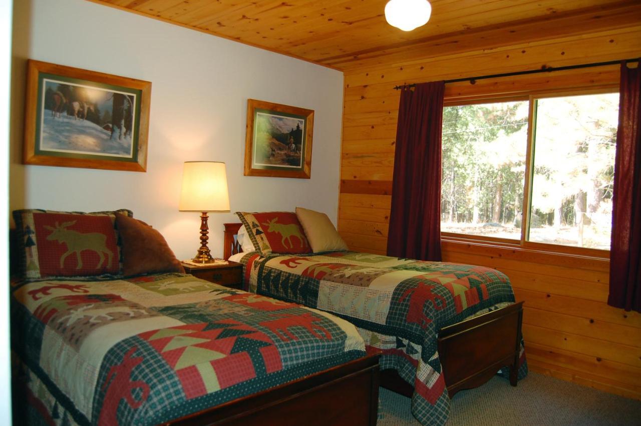 9N Fox Hollow Wawona Exterior photo