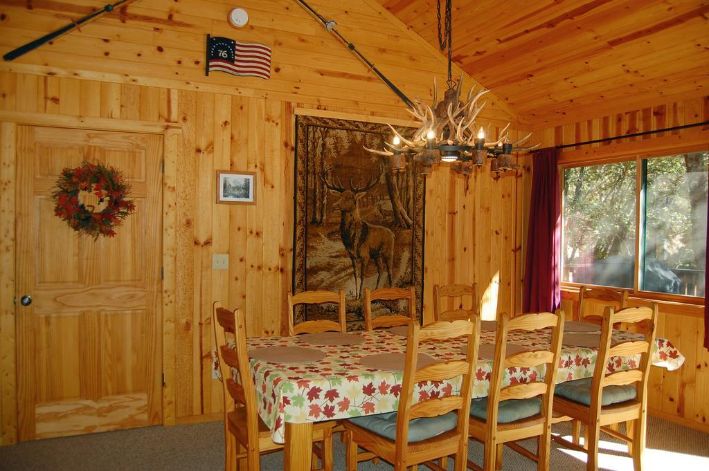 9N Fox Hollow Wawona Exterior photo